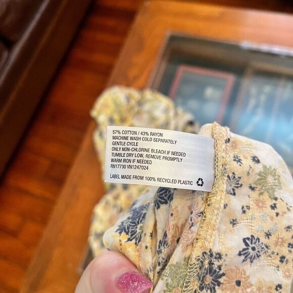 Universal Threads Medium Dress Cute Midi - Picture 15 of 15